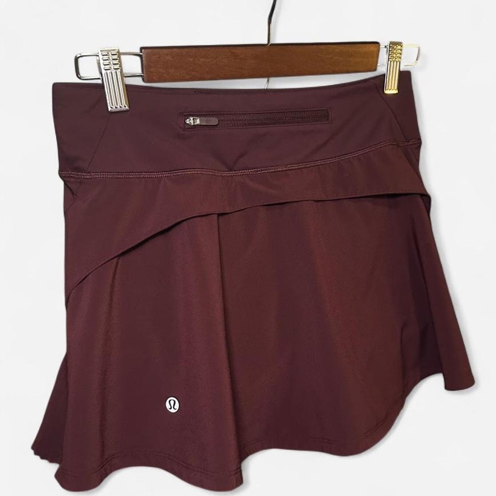 Lululemon Play Off The Pleats Skirt 13" Maroon/Burgundy Size 4